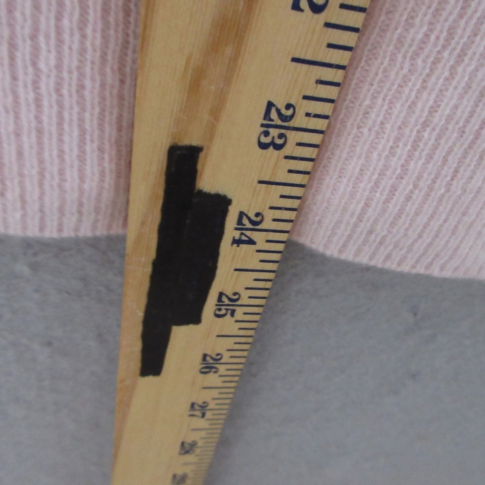 Quince Cashmere Sweater M Pink Soft Quiet Luxury Minimalist Preppy Timeless - Picture 6 of 7